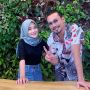 Denny Sumargo Belum Tanggapi Laporan Rozy Zay Malah Asik Main Lato-lato