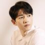 Song Joong Ki Kondangan di Bali, Momen Bareng Pacar Baru Jadi Sorotan