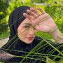 Nathalie Holscher Sempat Menyesal Berhijab: Kenapa Gue Begini Banget