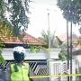 Tim Jibom Amankan Bungkusan Misterius di Jalan Mojopahit, Bukan Meledak, Isinya Justru Bikin Mual