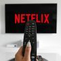 Netflix Lagi Cari Pramugari Nih, Gajinya Menggiurkan