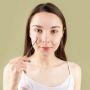 5 Kandungan Skincare yang Harus Dihindari Jika Kulitmu Cenderung Berjerawat