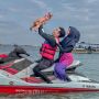 Waduh, Aksi Ria Ricis Bawa Anak Main Jet Ski Disorot Media Amerika