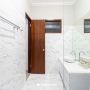 5 Inspirasi Model Meja Wastafel Kamar Mandi Minimalis Modern