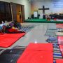 Korban Banjir Kudus Mengungsi di Gereja