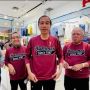 Jokowi dan Pak Bas Kembaran Baju Diskonan, Dibilang Kayak Anak Boyband