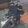 Nekat! Pagi-pagi Sejoli Terekam Kamera CCTV Sikat Honda Beat Di Bekasi