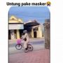 Cobain Main Sepeda, Cewek Ini Malah Berakhir Jatuh Tersungkur