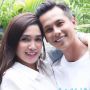 10 Potret Romantis Andhika Pratama dan Ussy Sulistiawaty Liburan di Sydney, Kemesraannya Bikin Iri Netizen