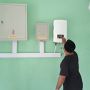 Genjot Potensi EBT, Ganjar Bagikan PLTS ke Sejumlah Ponpes