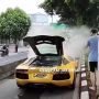 Ngeri! Detik-detik Lamborghini Terguling hingga Terbakar di Tol: Sopir Tewas Terpanggang