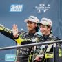 Team WRT 46 Juara Ketiga di 24H Dubai, Valentino Rossi Naik Unta untuk Diarak ke Podium