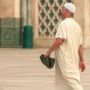 Niat Sholat Wajib 5 Waktu dalam Tulisan Latin Lengkap dengan Artinya