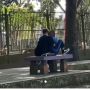 Heboh Siswi Berhijab Terang-terangan Mesum di Taman, Netizen: Mudah-mudahan Bapak-Emaknya Nonton