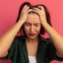5 Tanda Kamu sedang Mengalami Self-Loathing, Segera Berhenti!