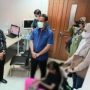 Gubernur Sulawesi Selatan Andi Sudirman Jenguk Pasien Anak Kelainan Jantung di RSCM Jakarta