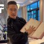Respons Pembakaran Al Quran di Swedia, Arie Untung Bagikan Mushaf Gratis
