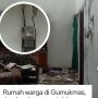 Rumah Warga di Jember Hancur Usai Jaringan Wifi Tersambar Petir