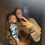 6 Potret Wajah Aire Webster, Anak Ke-2 Kylie Jenner yang Mulai Diungkap Setelah 1 Tahun Melahirkan
