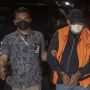 Sempat Jadi Buronan, Eks Panglima GAM Izil Azhar Tiba di KPK dengan Tangan Diborgol