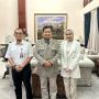 Cieee, Ini Momen Dahnil Anzar Kenalkan Calon Istri ke Prabowo