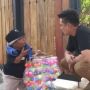 Ucok Baba Jualan Lato-Lato ke Baim Wong, Netizen Salfok Tingkah Lucu Kiano dan Kenzo