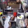 HP di Tangan Dirampas Maling, Emak-emak Ini Cuma Bengong Sambil Rebahan