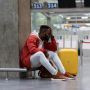 8 Cara Mengatasi Jet Lag agar Aktivitas Tak Terganggu