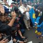 Pembalasan Pembakaran Alquran, Massa PA 212 Bakar Bendera Swedia di Depan Kedubes!