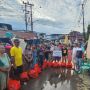 Unit Kerja BRI Bergerak Berikan Bantuan bagi Warga Manado yang Terdampak Banjir