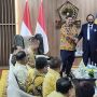 Temui Airlangga di Kantor DPP Golkar, Surya Paloh: Saya Pikir Hal yang Baik