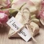Melihat Tradisi Valentine di Seluruh Dunia, Prancis Romantis Abis!