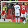 Hasil Liga Inggris: Casemiro Kartu Merah, Manchester United Bungkam Crystal Palace 2-1