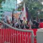 Ratusan Suporter PSM Makassar Demo Tuntut Pembangunan Stadion di Rujab Gubernur Sulsel
