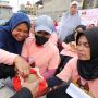 Dorong Emak-emak Punya Penghasilan Lewat Pelatihan Ternak Jangkrik