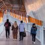 Kabar Gembira, Melintas di Skywalk Kebayoran Lama kini Gratis