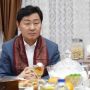 Berkunjung ke Sumbar, Gubernur dari Korea Selatan Senang Nikmati Rendang
