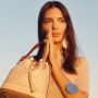 Kegep Bermesraan dengan Harry Styles, Emily Ratajkowski Minta Maaf ke Olivia Wilde?