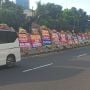 Jalan Hos Cokroaminoto Jakarta Dipenuhi Ribuan Karangan Bunga, Adian Napitupulu: Untuk Para Pemberani!