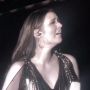Tangis Raisa Pecah di Konser saat Dengar Ungkapan Hati Zalina