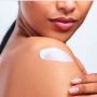 Mengenal Perbedaan Body Lotion, Body Cream dan Body Serum Beserta Manfaatnya