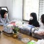 Momen Haru Mensos Risma 30 Menit Bujuk Korban Kekerasan Seksual Oleh Sepupu Di NTT Agar Mau Direhabilitasi