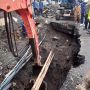 Hati-hati! Jalan RA Kartini Jaksel Ambles, Ada Lubang Menganga hingga 20 Meter
