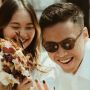 Tidak Dihadiri Orangtua, Ini 11 Momen Pernikahan Adik Vidi Aldiano di Thailand yang Dikabarkan Beda Keyakinan