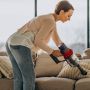 Jangan Asal! Ini 8 Tips Membersihkan Sofa agar Tetap Awet dan Bersih