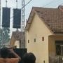 Viral Video Genting Rumah Rontok Gegara Suara Sound System