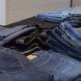 Jangan Langsung Dipakai! Lakukan 5 Hal Ini Dulu setelah Membeli Baju Thrift