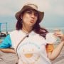 Aksinya Dipuji Banyak Netizen, Ini 5 Potret Cassandra Lee Jadi Relawan Peduli Hewan