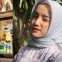Fuji Unggah Foto Kenakan Hijab, Inilah Potret Lainnya Ketika Tanpa Menggunakan Hijab