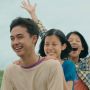 Sinopsis Film Thailand You & Me & Me: Balada Saudara Kembar Jatuh Hati ke Pria yang Sama